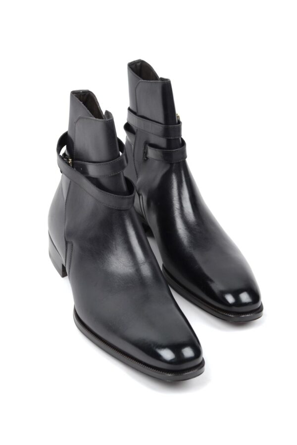 belted chelsea boots
